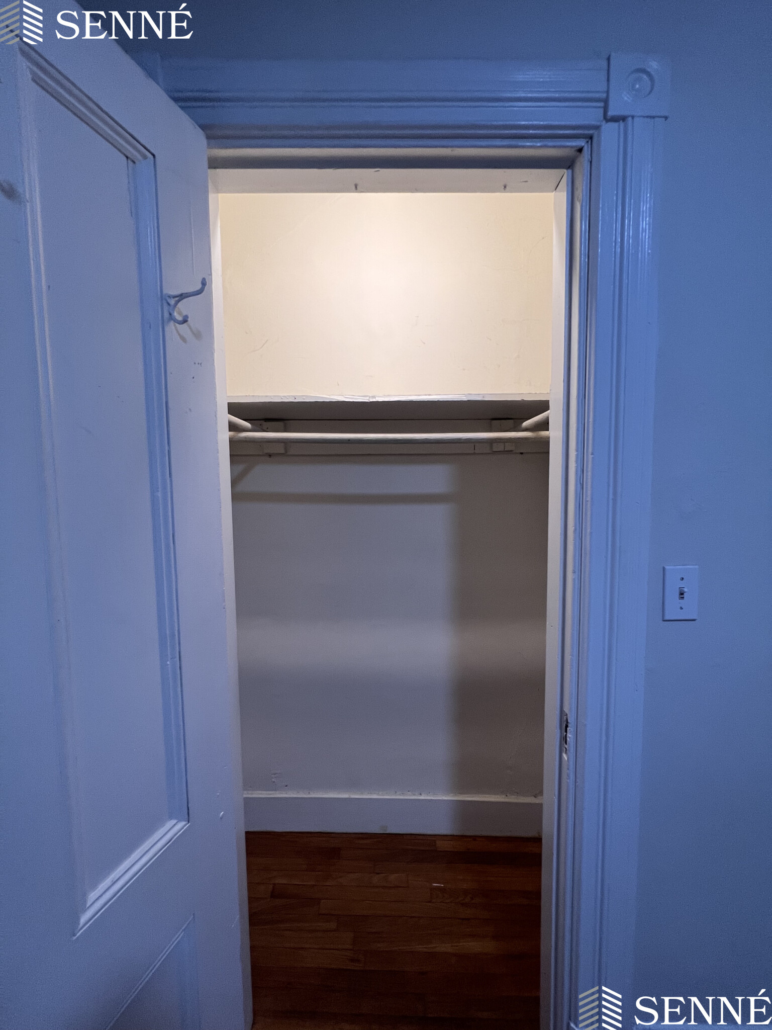 891 Massachusetts Ave, Mid-Cambridge