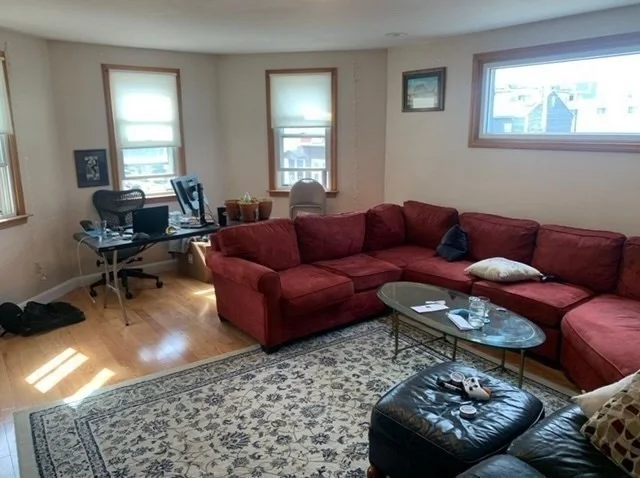 24 P St, South Boston