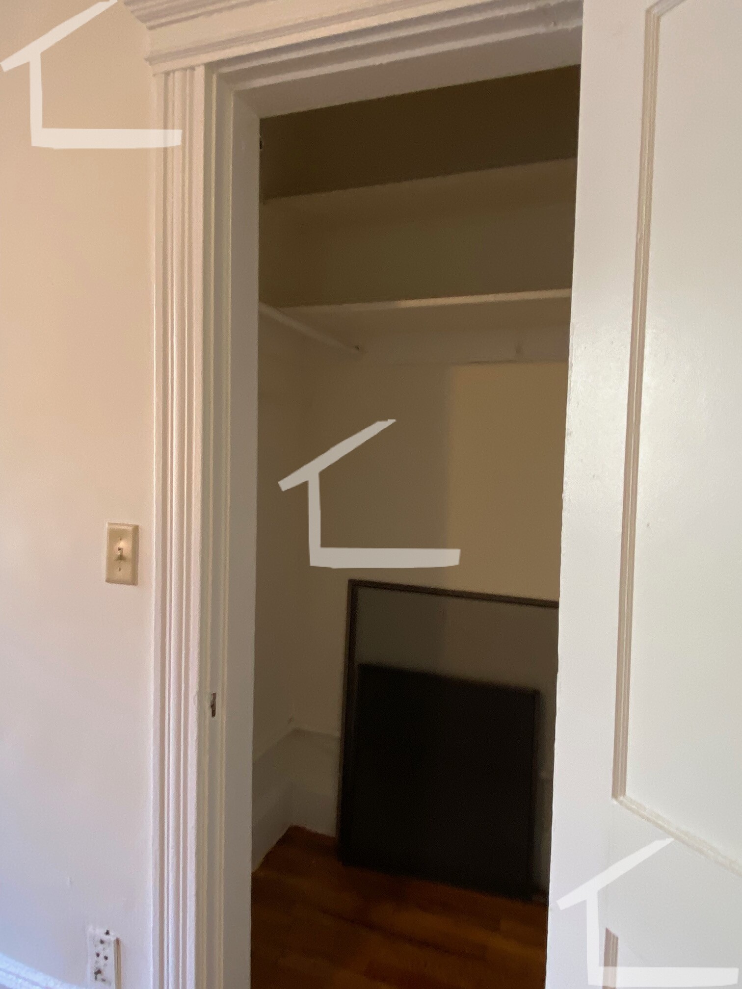 74 Brainerd Rd, Allston