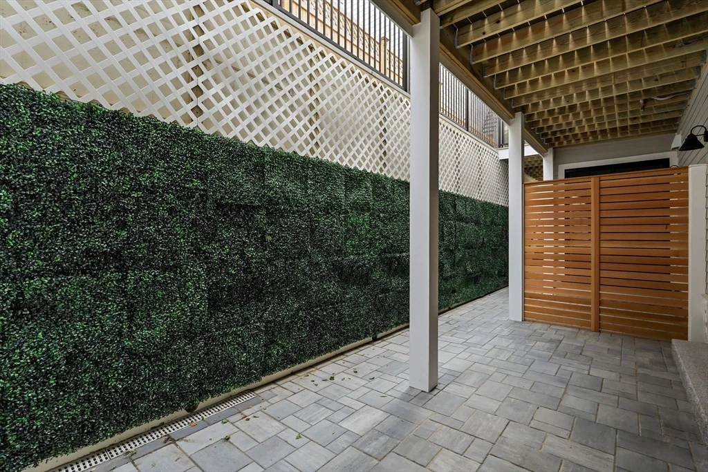 27 Shepard St, Brighton