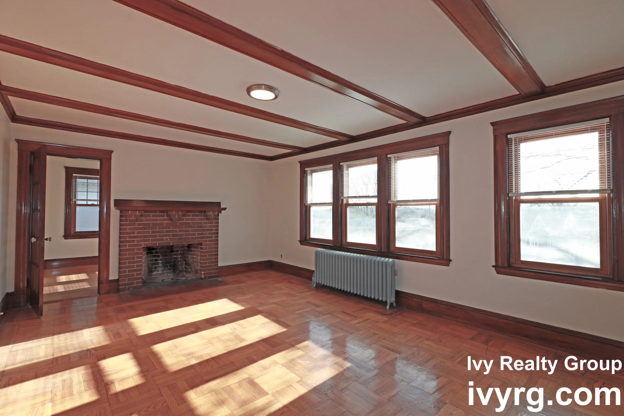 394 Mount Auburn St, East Watertown