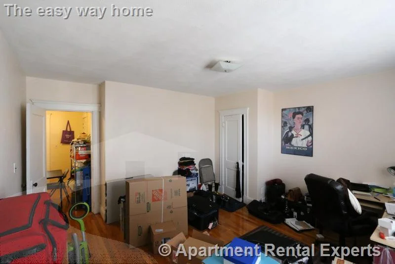 335A Harvard St, Harvard Square