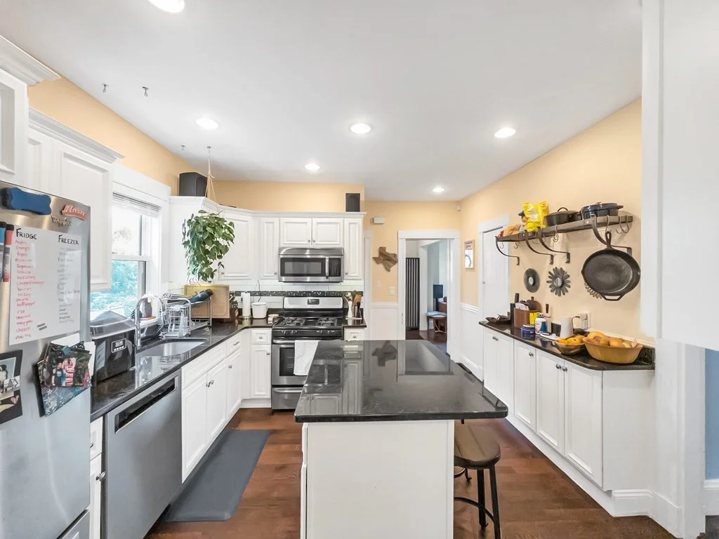 18 Alberta St, West Roxbury
