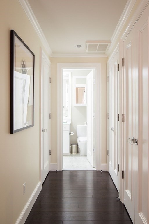 275 Marlborough St, Back Bay