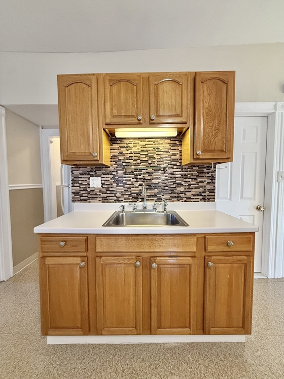 19 Armstrong St, Jamaica Plain