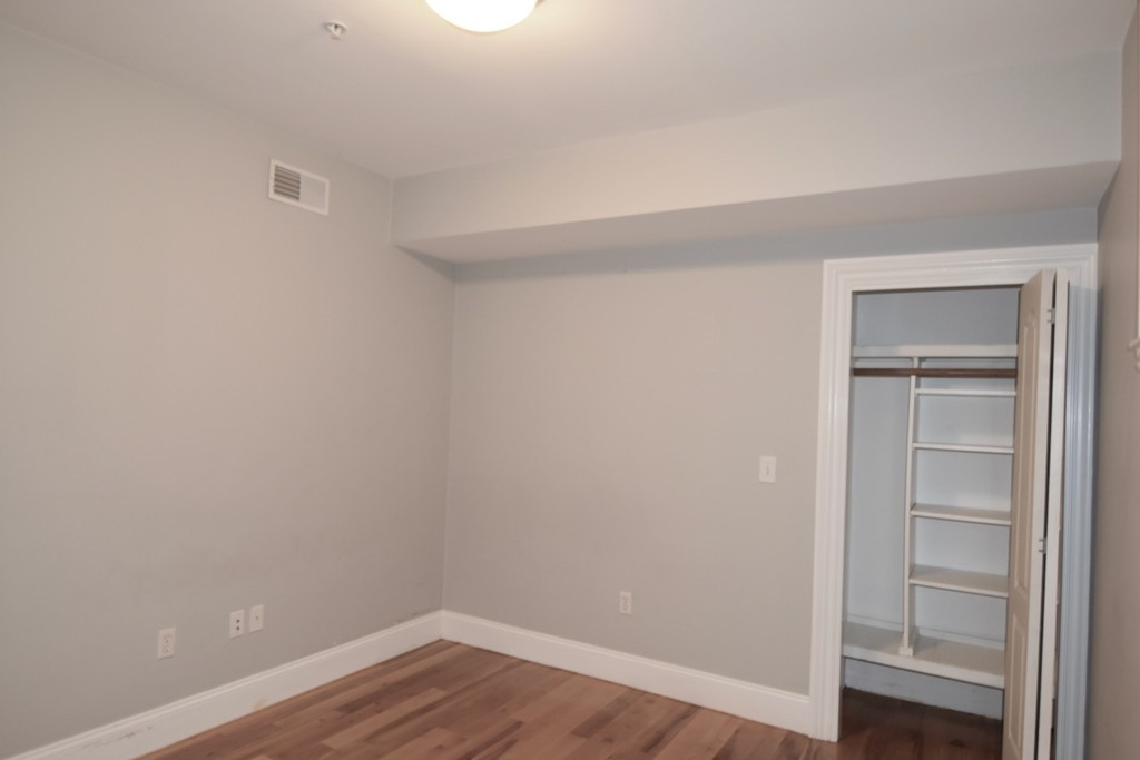 360 Dorchester St, South Boston