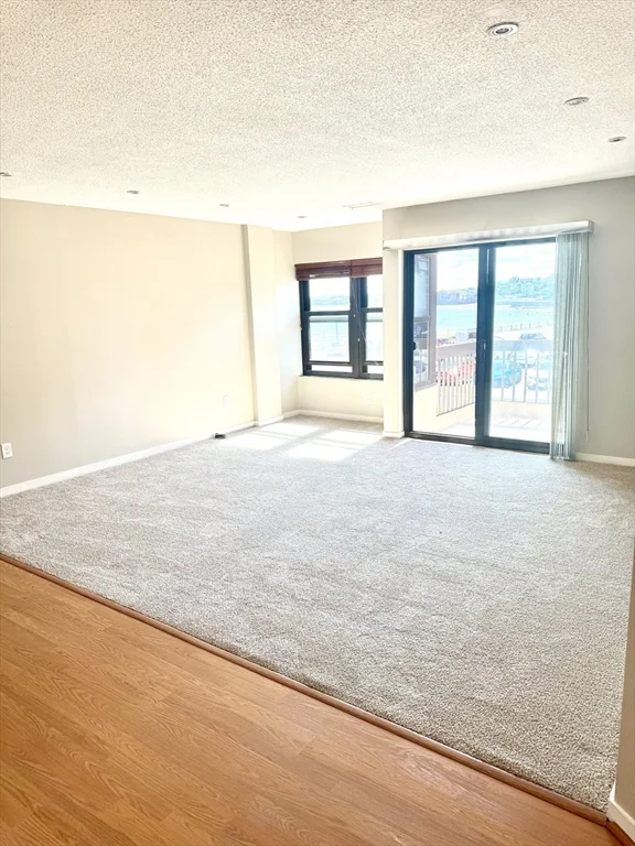 1 Seal Harbor Rd, Winthrop