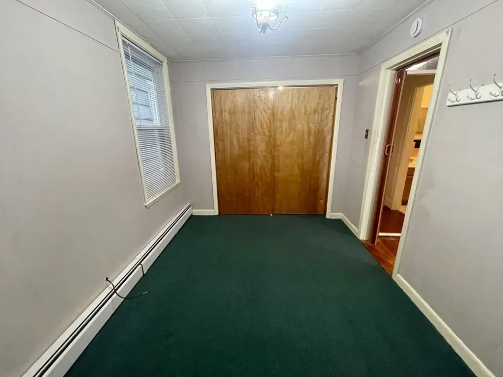 136 Saratoga St, East Boston