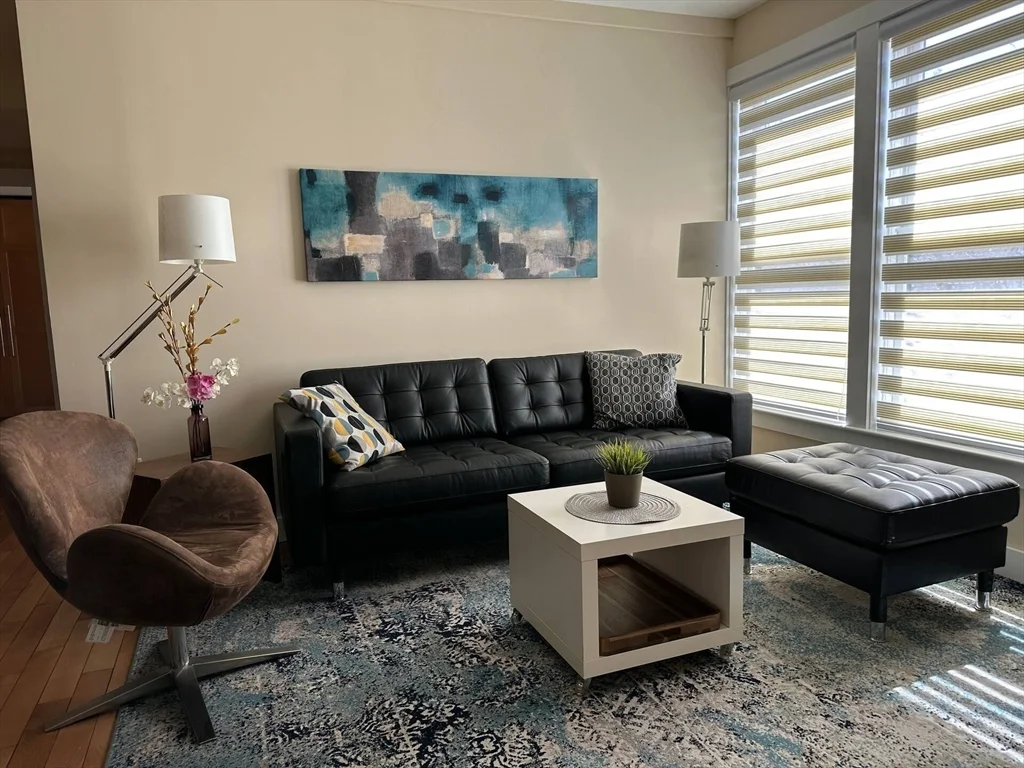 277 Broadway, The Port