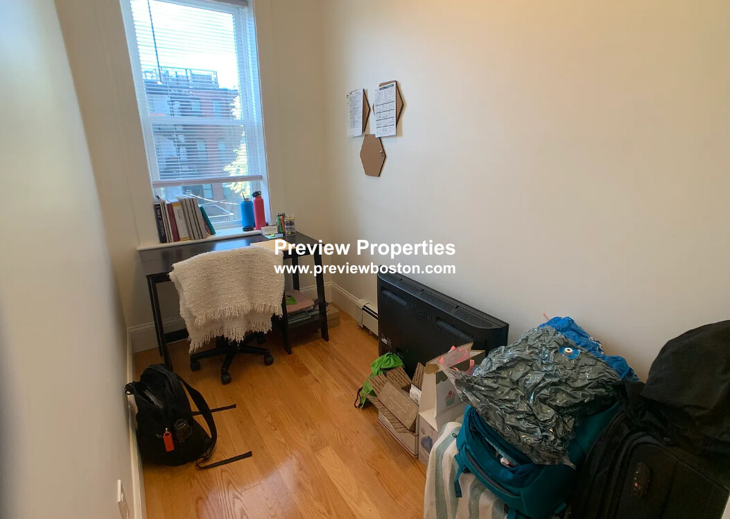 11 Strathmore Rd, Brookline