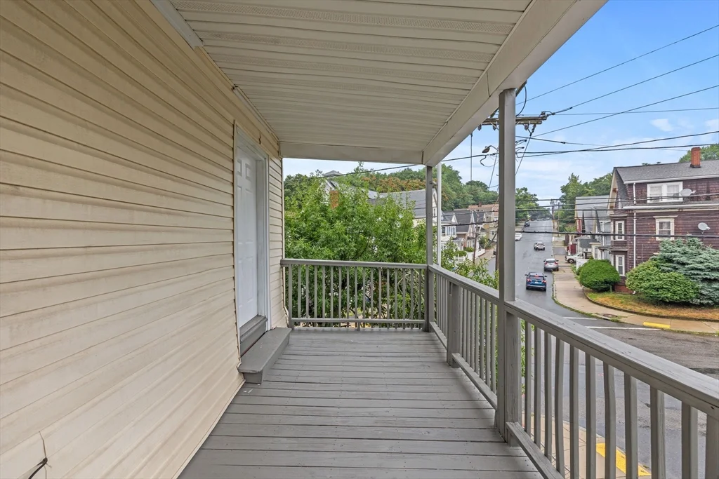 48 Hamilton Ave, Lynn