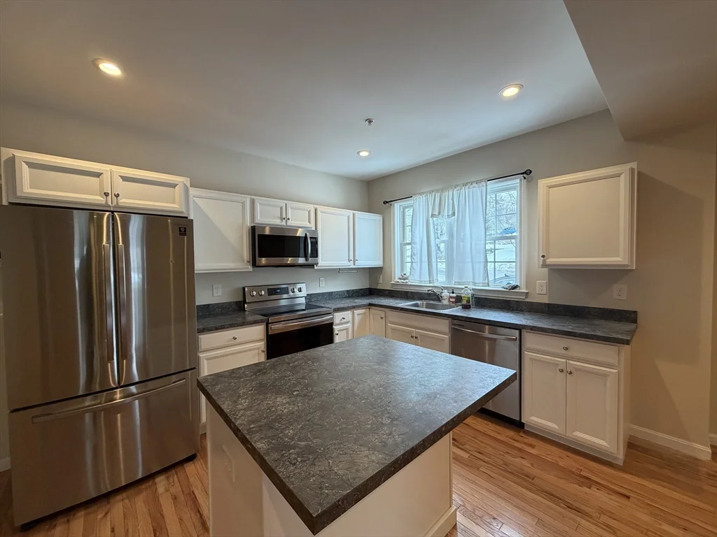 160 Summer St, Haverhill