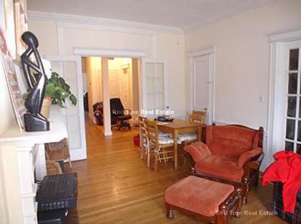 1657 Commonwealth Ave, Brighton