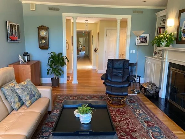 30 Dean Rd, Brookline Hills