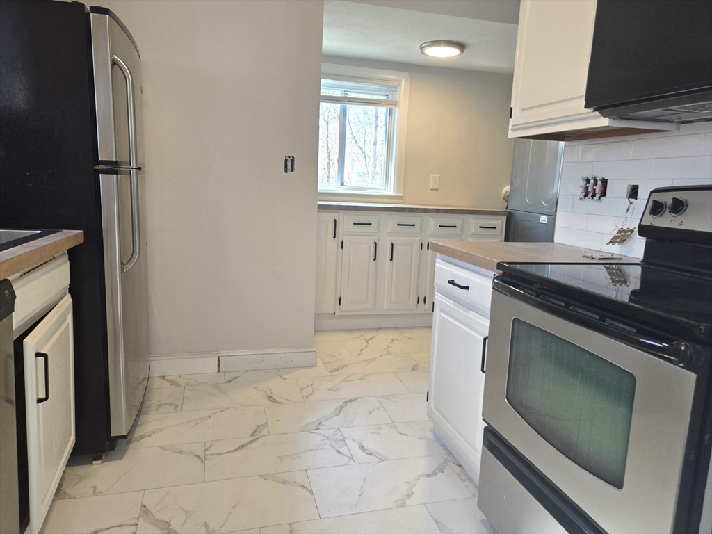 159 Putnam St, Quincy