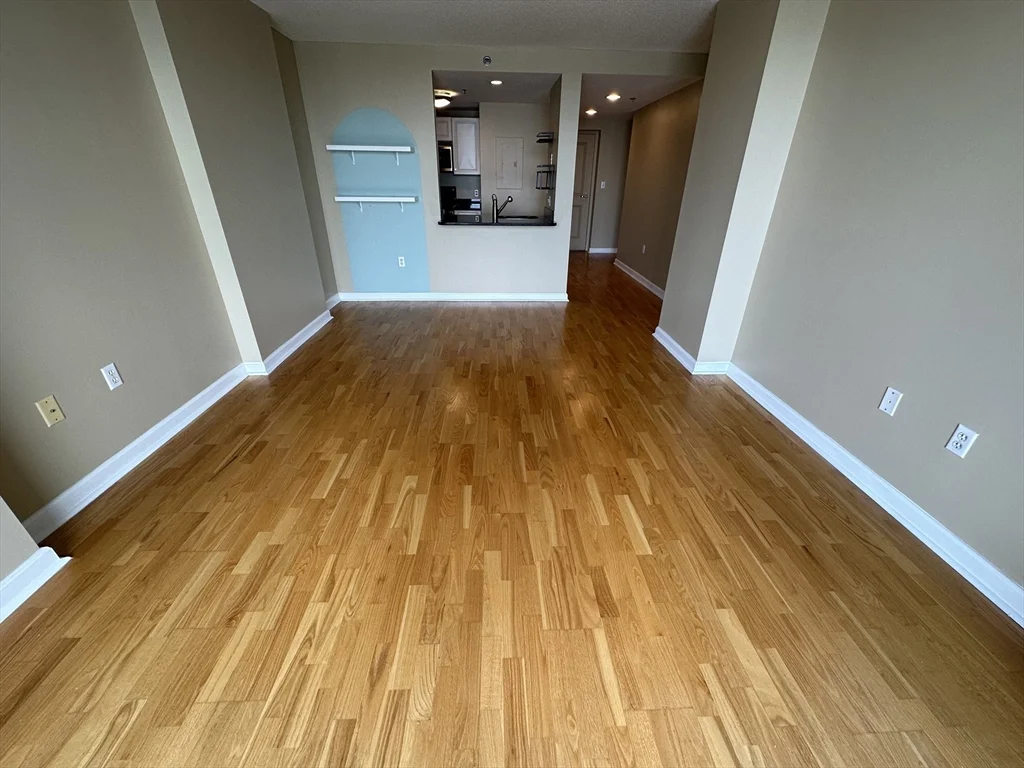 10 Museum Way, East Cambridge