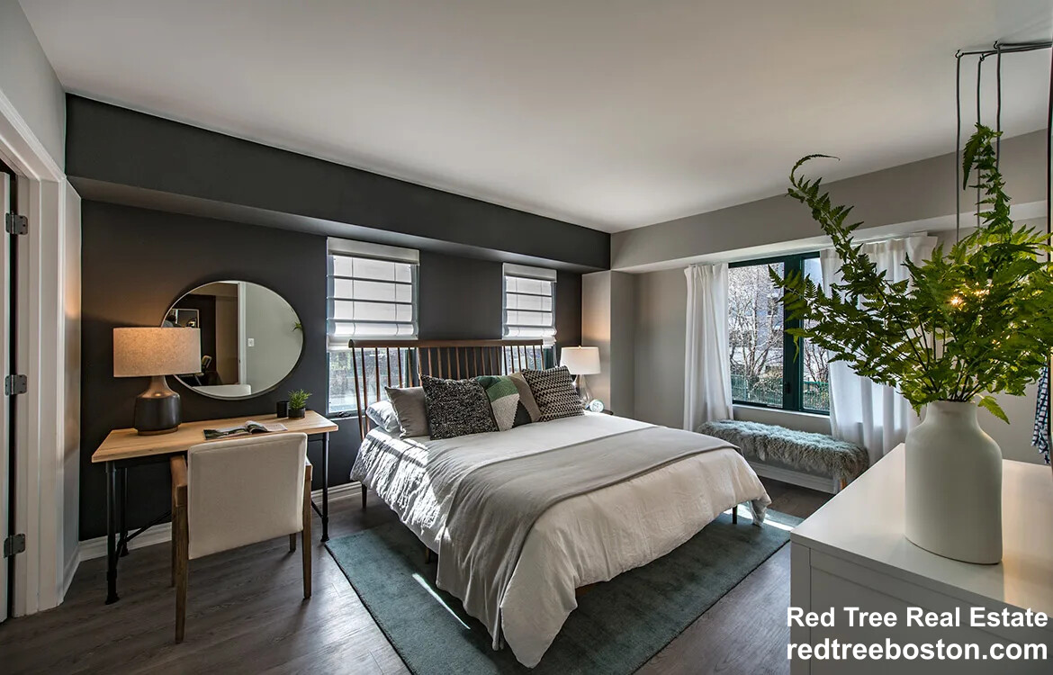 30 Cambridge Park Dr, North Cambridge