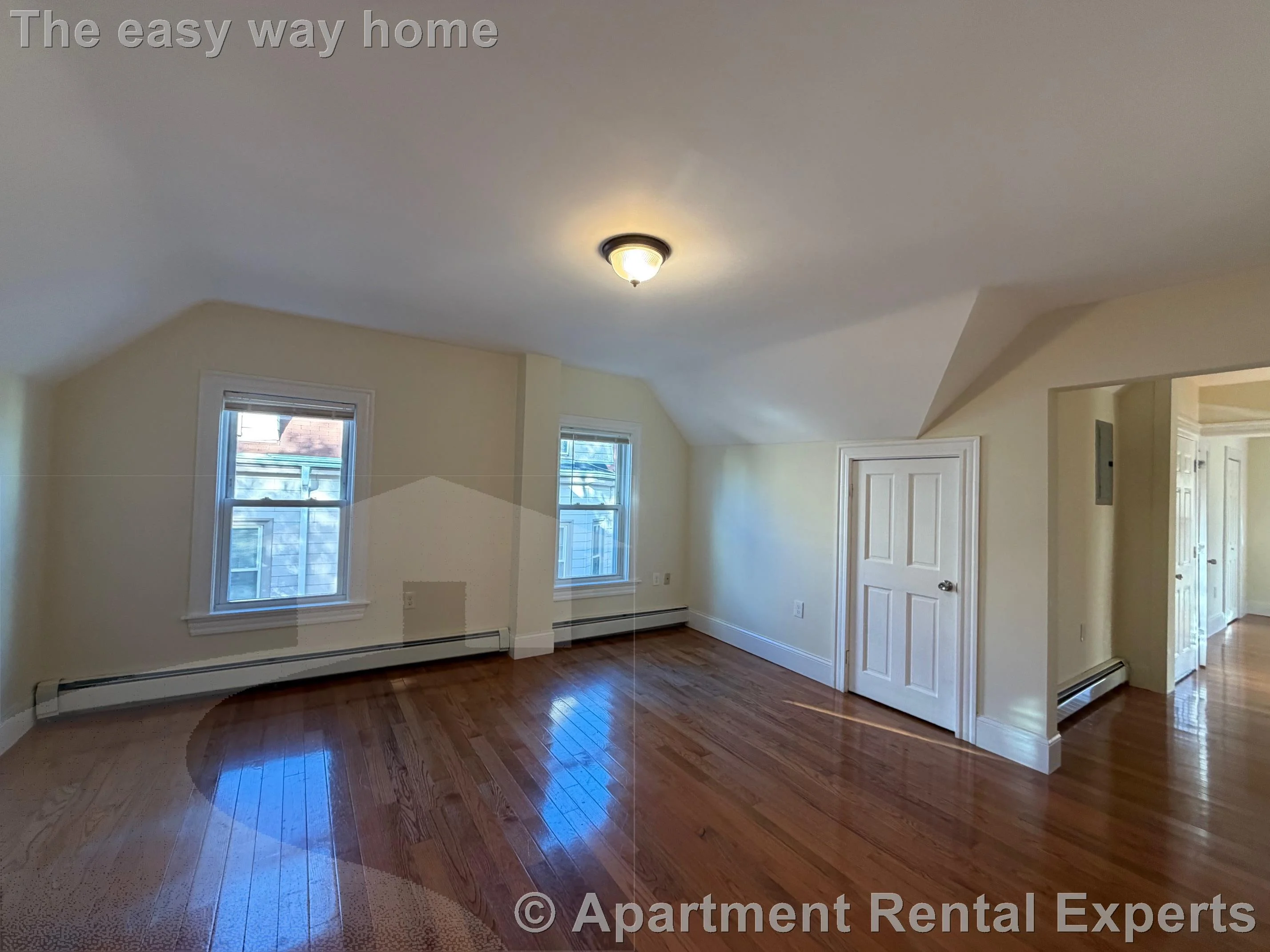 102 Sycamore St, Winter Hill