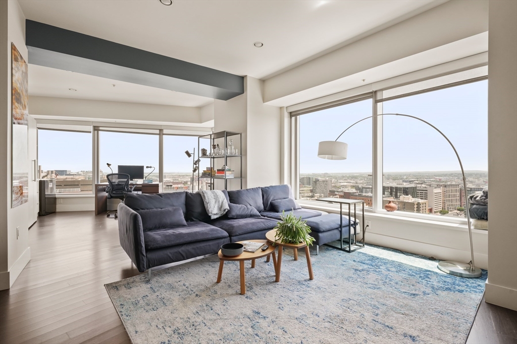 110 Stuart St, Back Bay