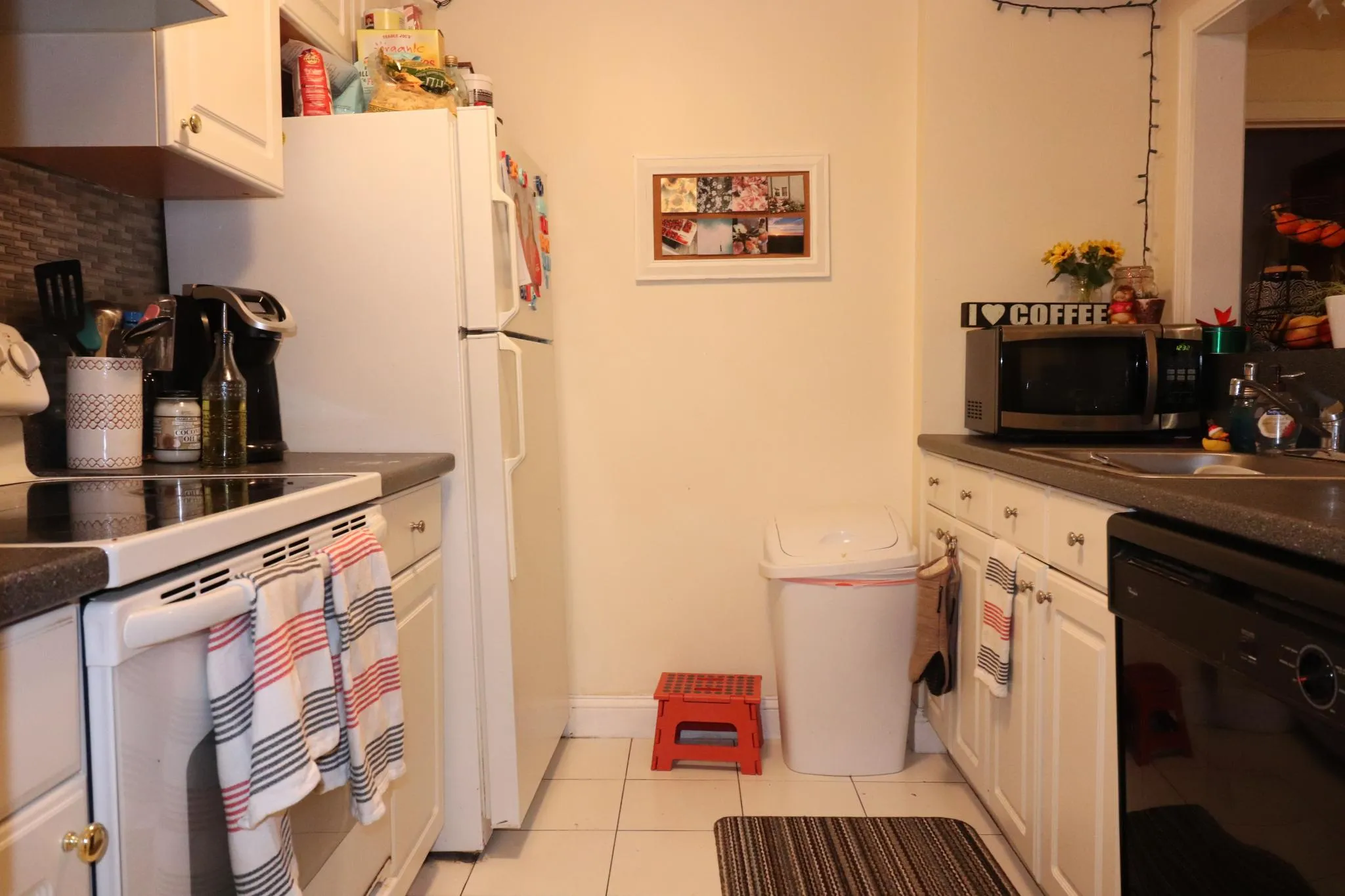 94 Pleasant St, North Brookline