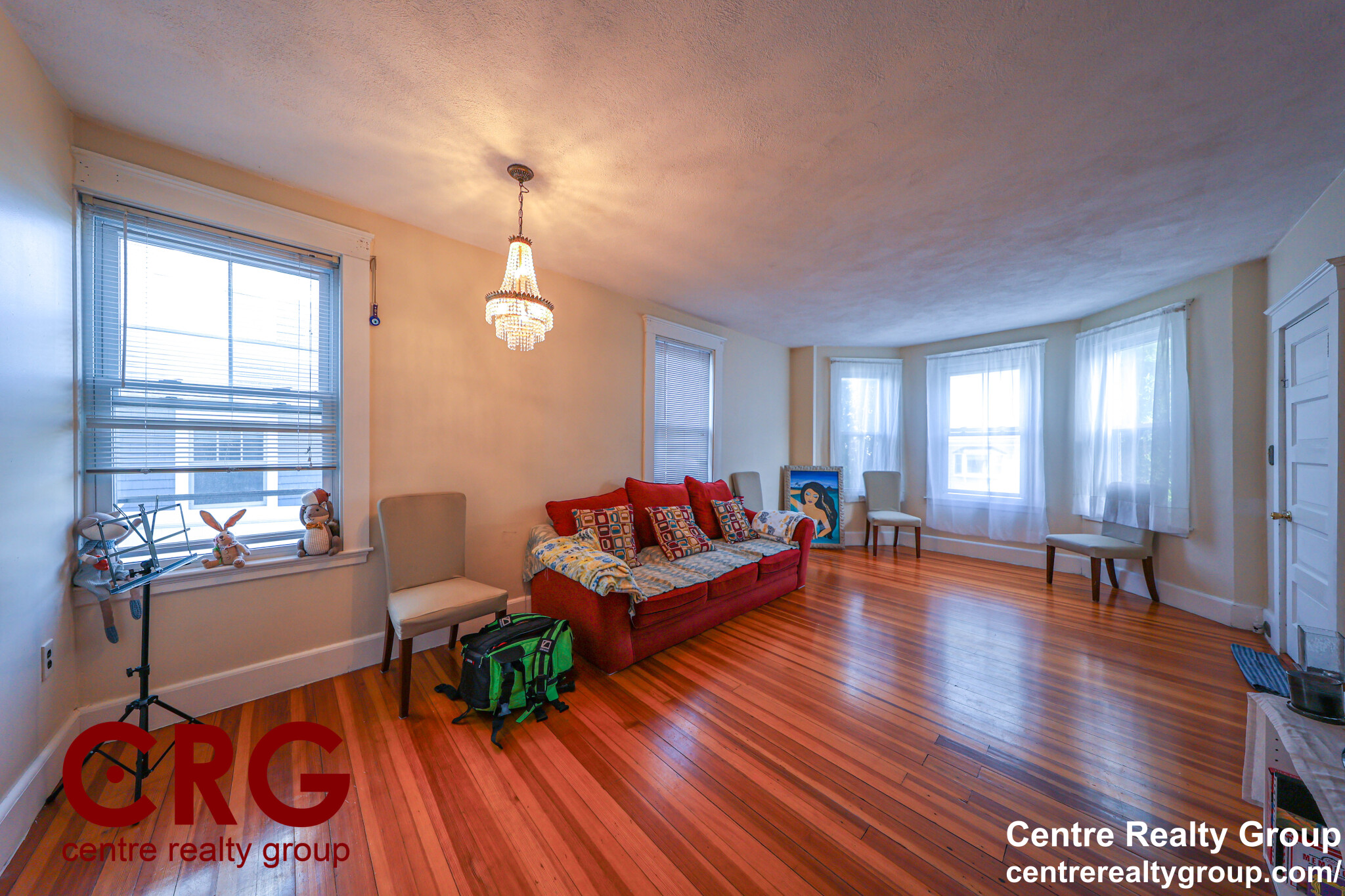 23 Indiana Ter, Newton Upper Falls