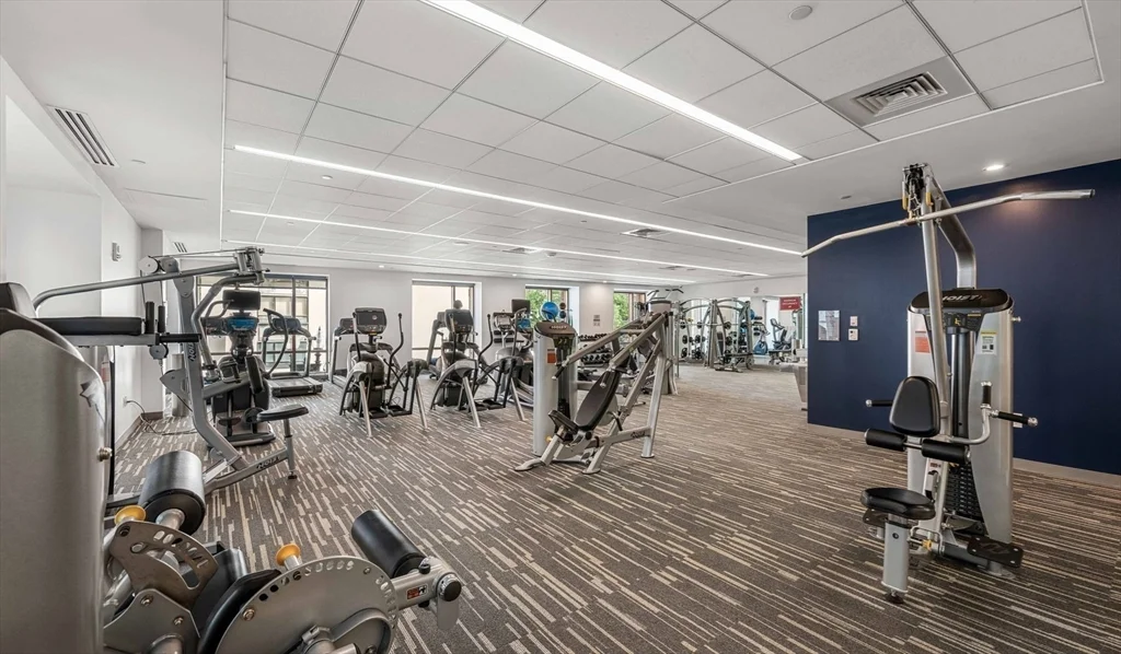 99 Kneeland St, Chinatown