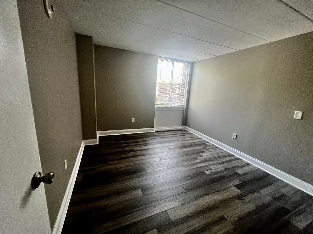 545 Centre St, Jamaica Plain