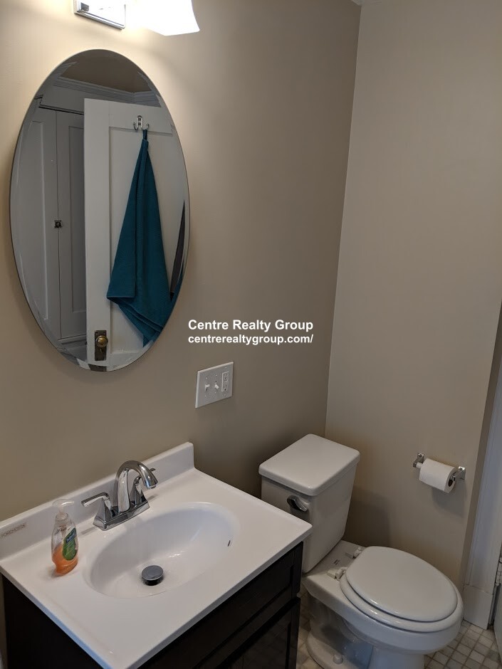 12 Westbourne Rd, Newton Centre