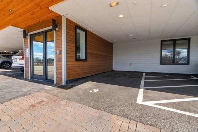 946 Saratoga St, East Boston