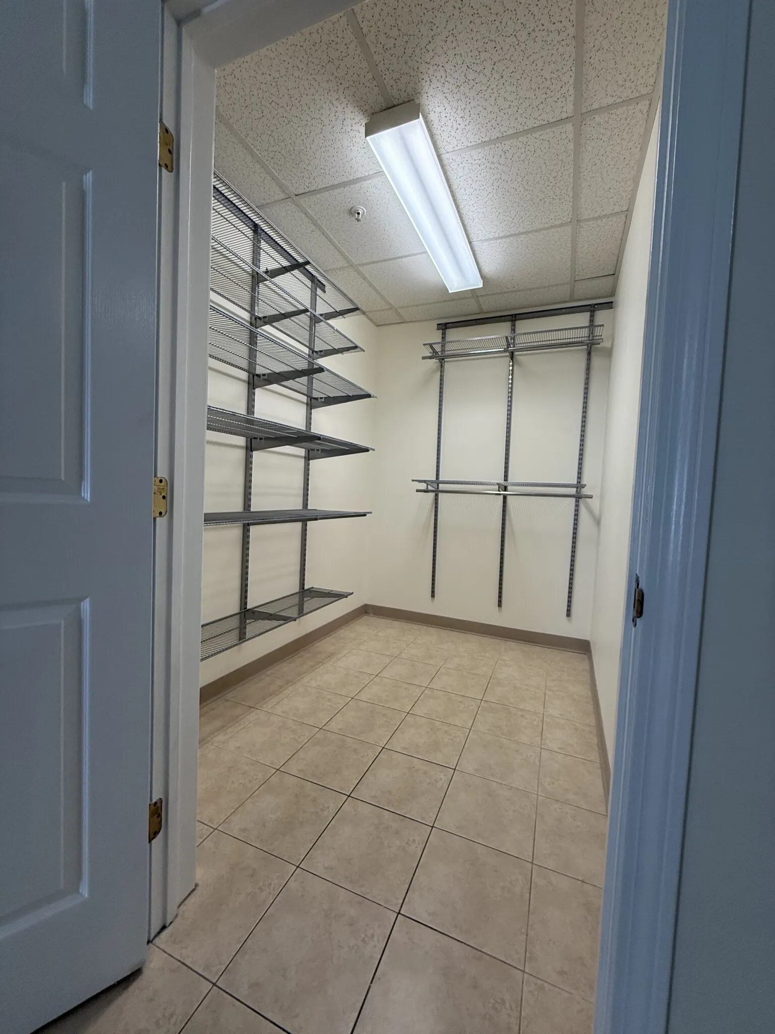 104 Adams St, South Side