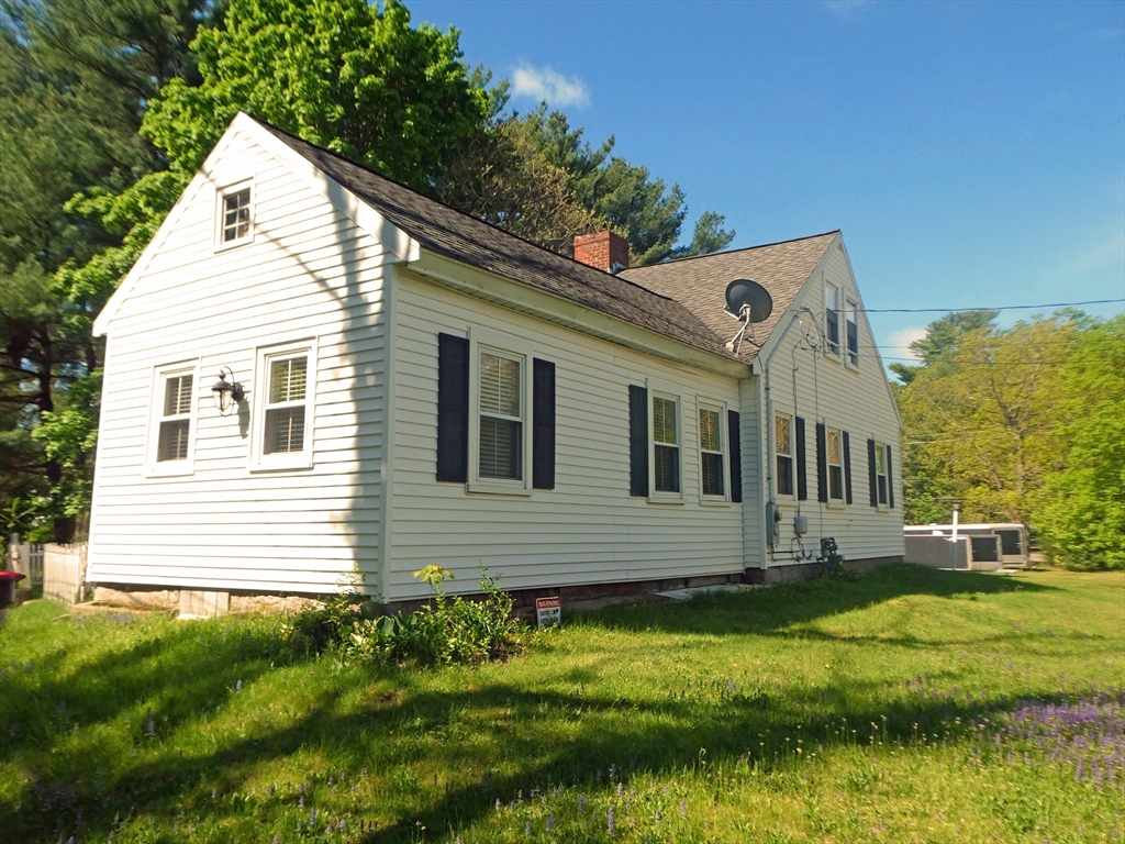 396 Pearl St, Brockton