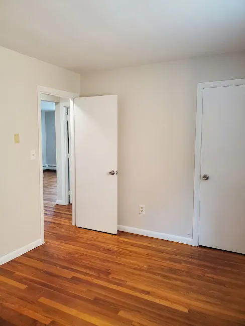 580 Cummins Hwy, Mattapan