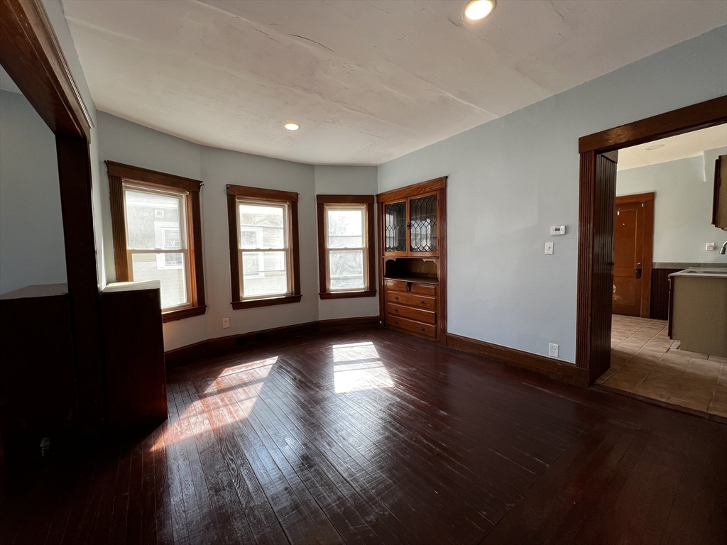 37 Bexley Rd, Boston