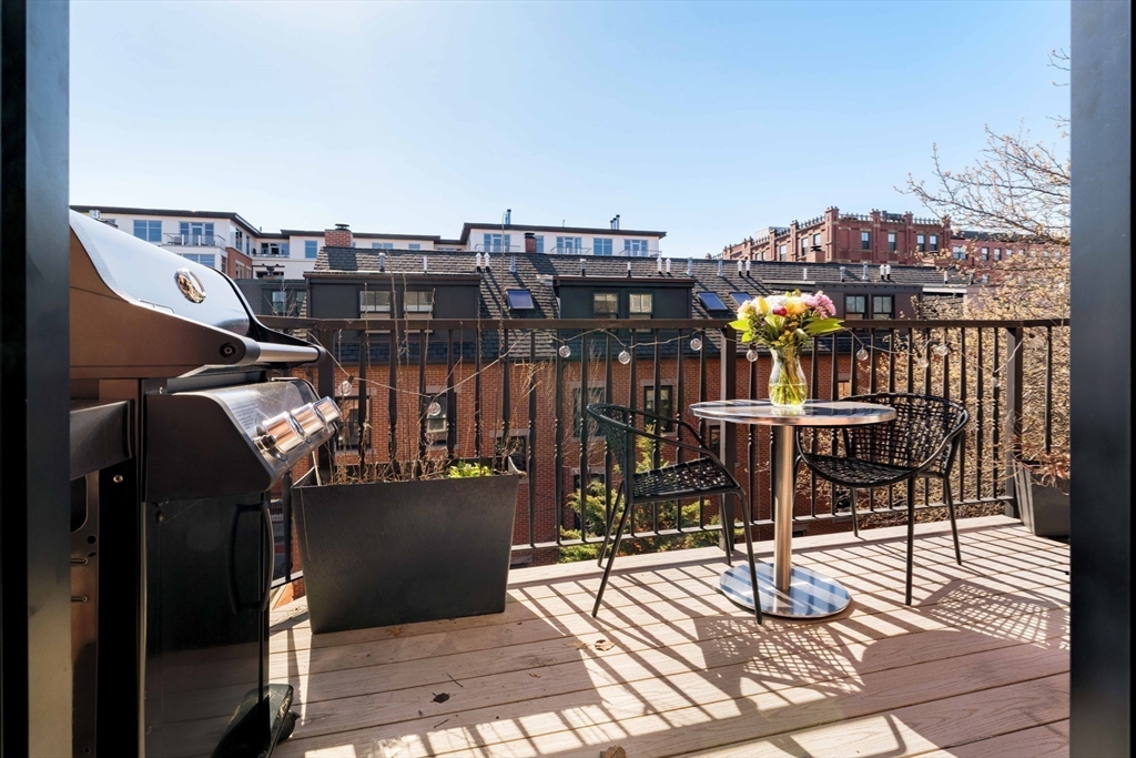 462 Shawmut, South End