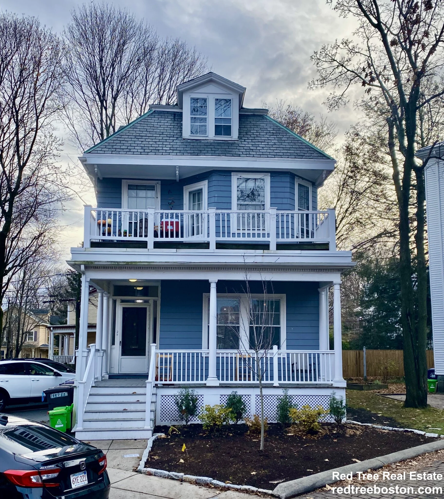 24 Grovenor Rd, Jamaica Plain