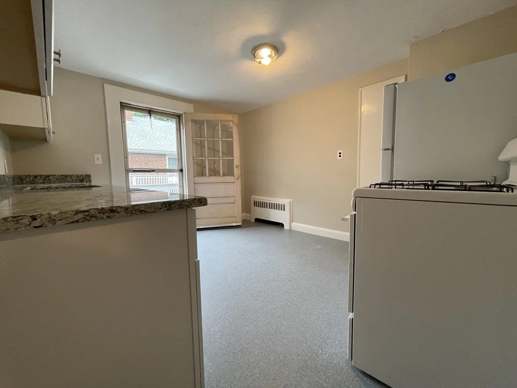 73 Fuller St, South Waltham