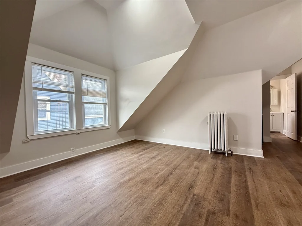 29 John St, Attleboro