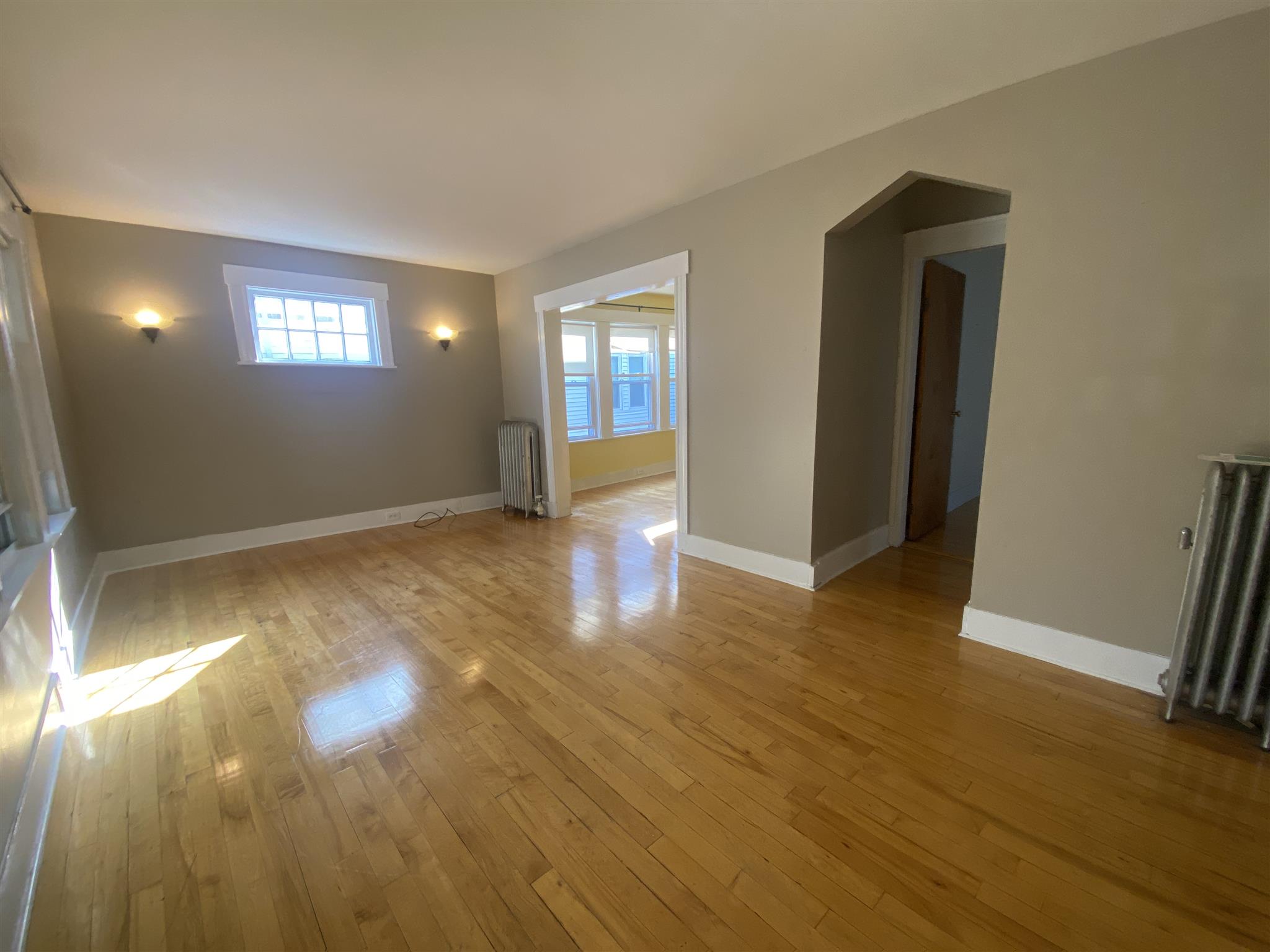 15 Corinthian Rd, Tufts