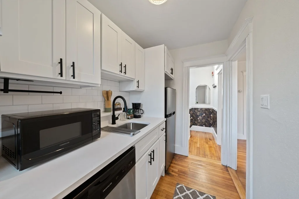 102 Revere St, Beacon Hill