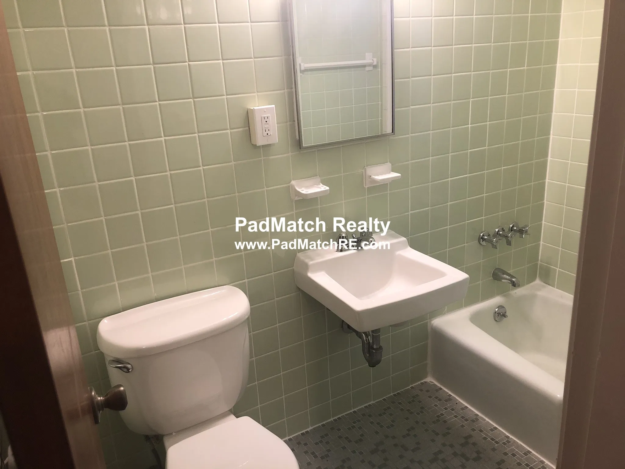 62 South Huntington Ave, Mission Hill