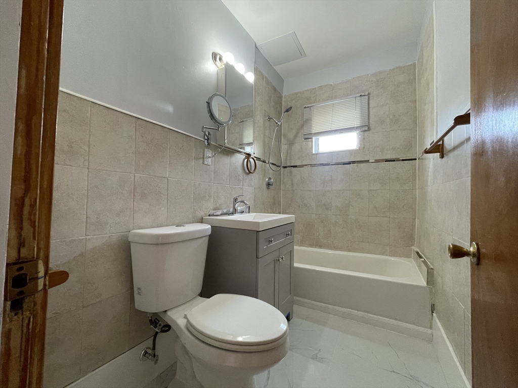 15 Mora St, Dorchester