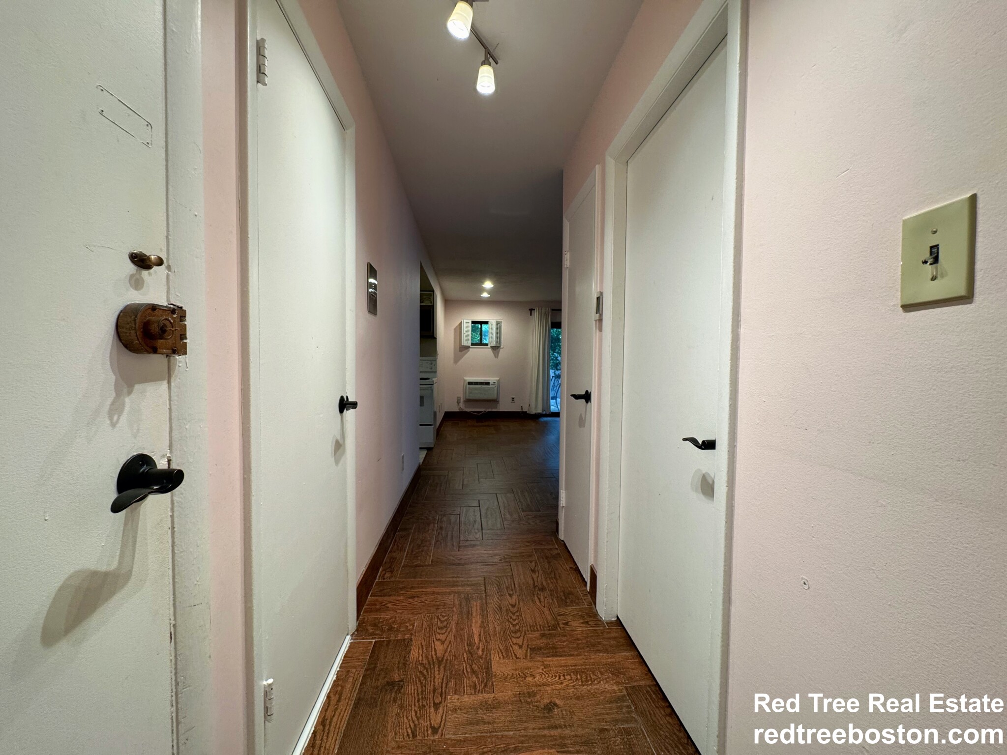 53A Saint Paul St, Coolidge Corner