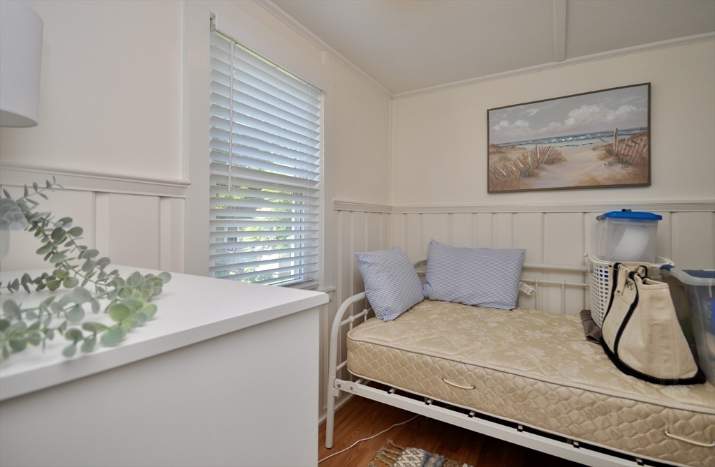 28 Cochituate Rd, Priscilla Beach