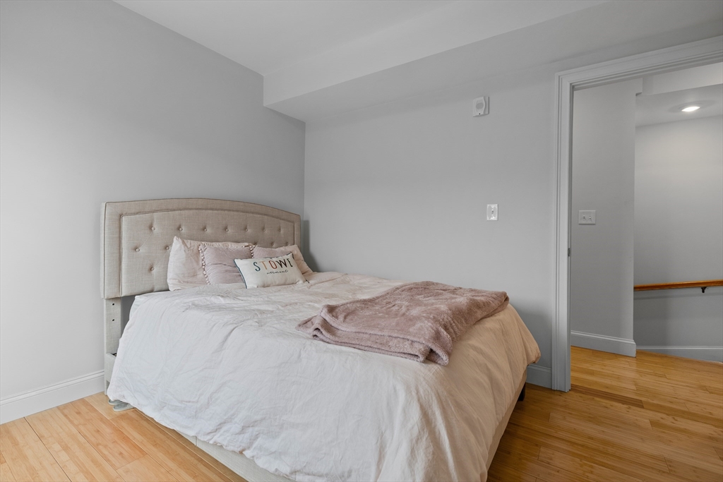 80 Everett St, East Boston