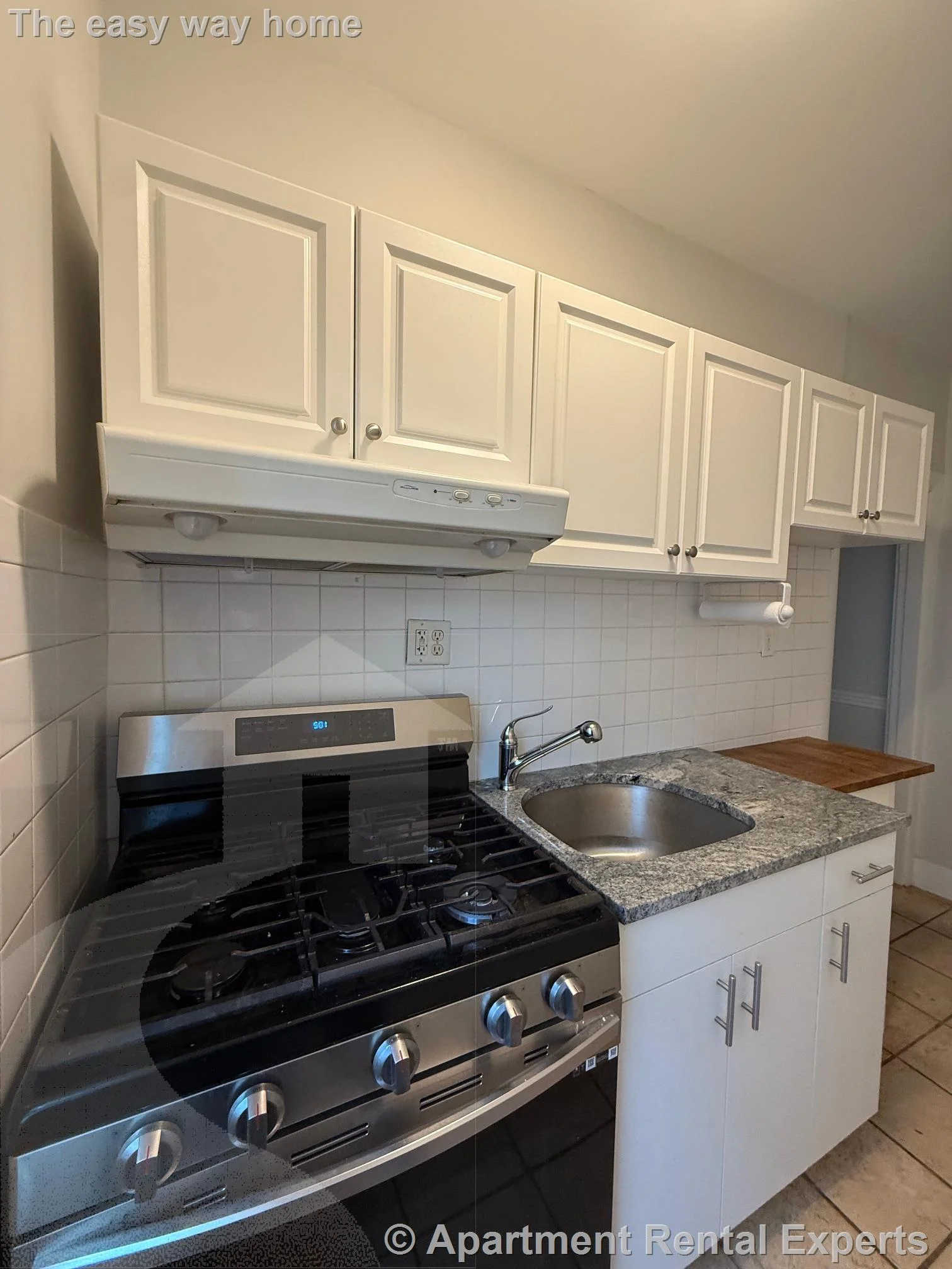 69 Raymond Ave, Tufts