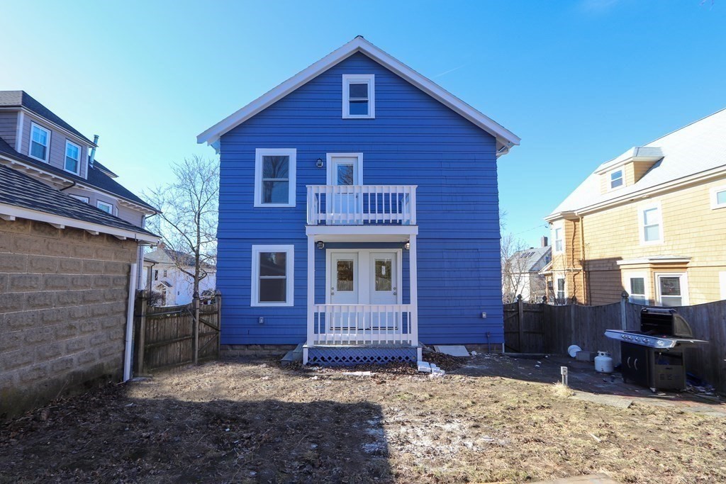 58 Hillsdale Rd, Tufts University