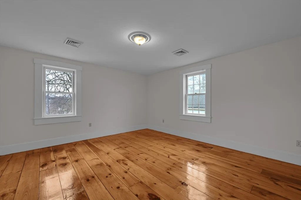 22 School St, Southbridge