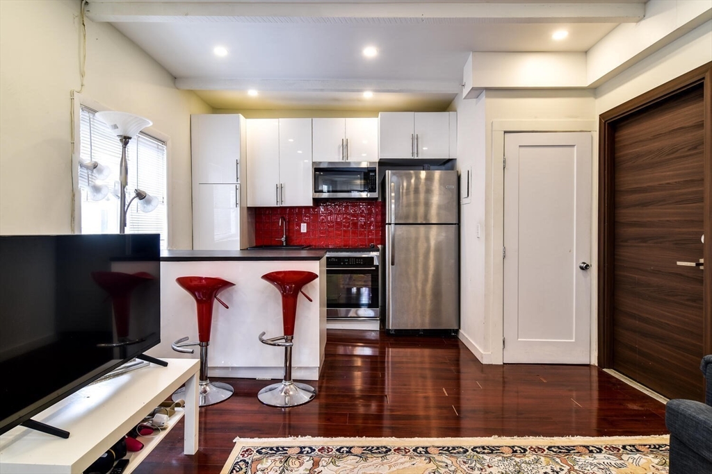 70 Bennington St, East Boston