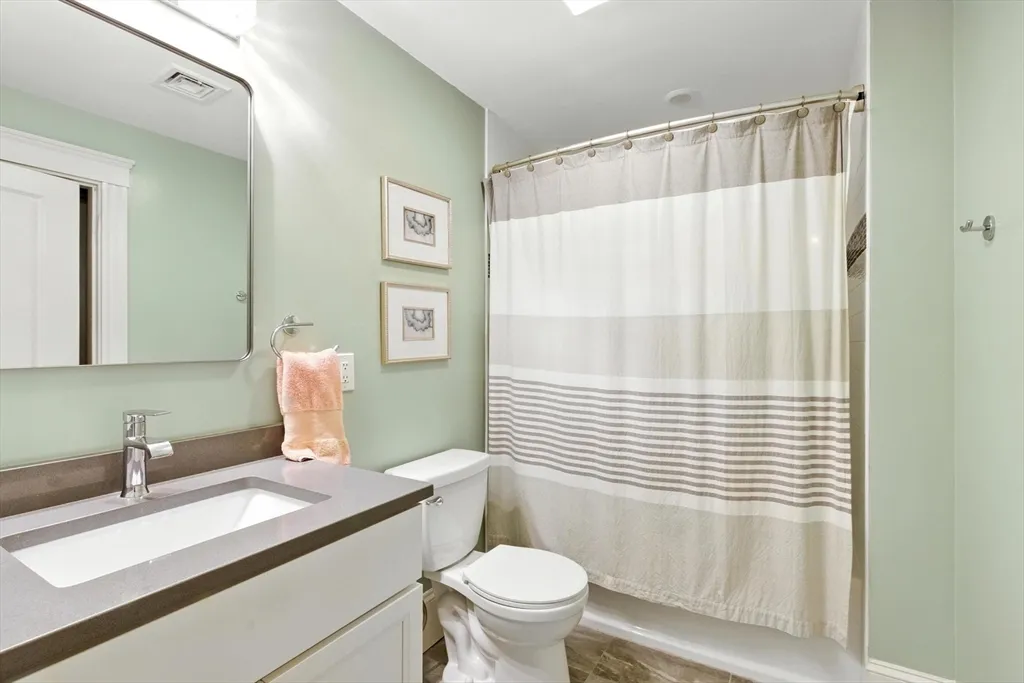 227 Centre St, Dorchester