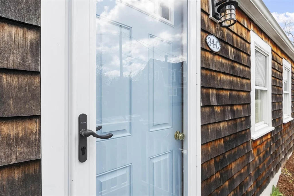 34 High St, Rockport